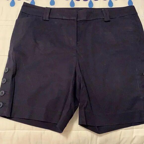Women’s. Shorts.  - Picture 1 of 3